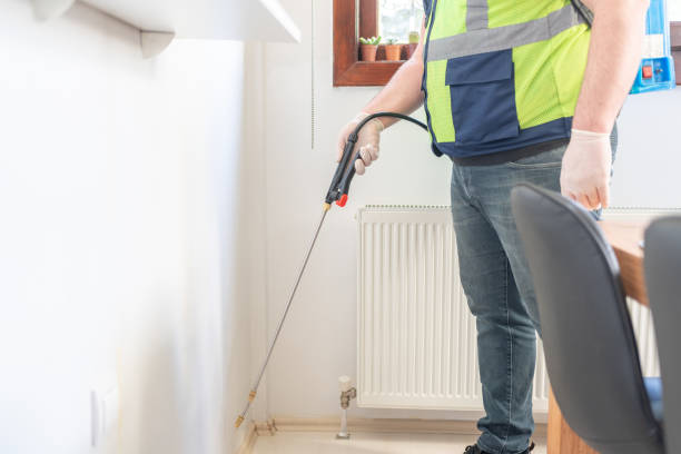Best Commercial Pest Control Services  in Forest Park, GA